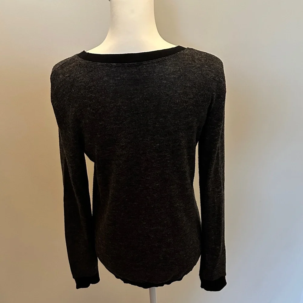 Wilfred Charcoal and Black Knit Top - Picture 5 of 6